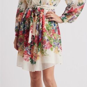 Julia Jordan Cream Chiffon Dress